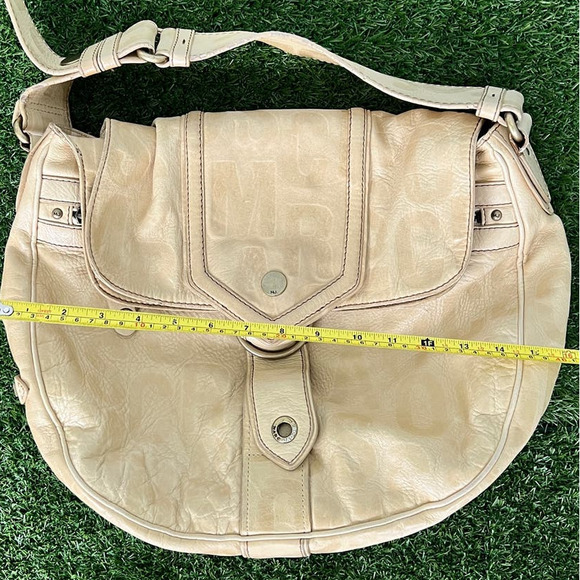 Marc Jacobs Pattern Logo Calf Genuine Leather Tan Large Tote Shoulder Bag - Picture 10 of 17